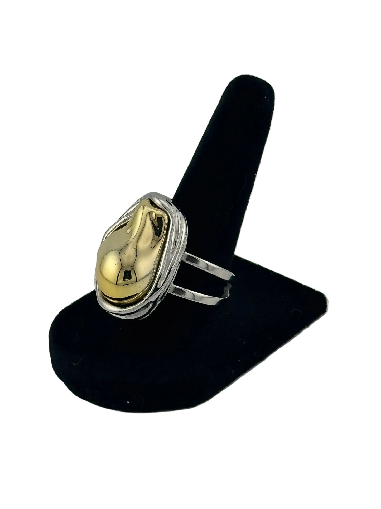 Ring on black ring display