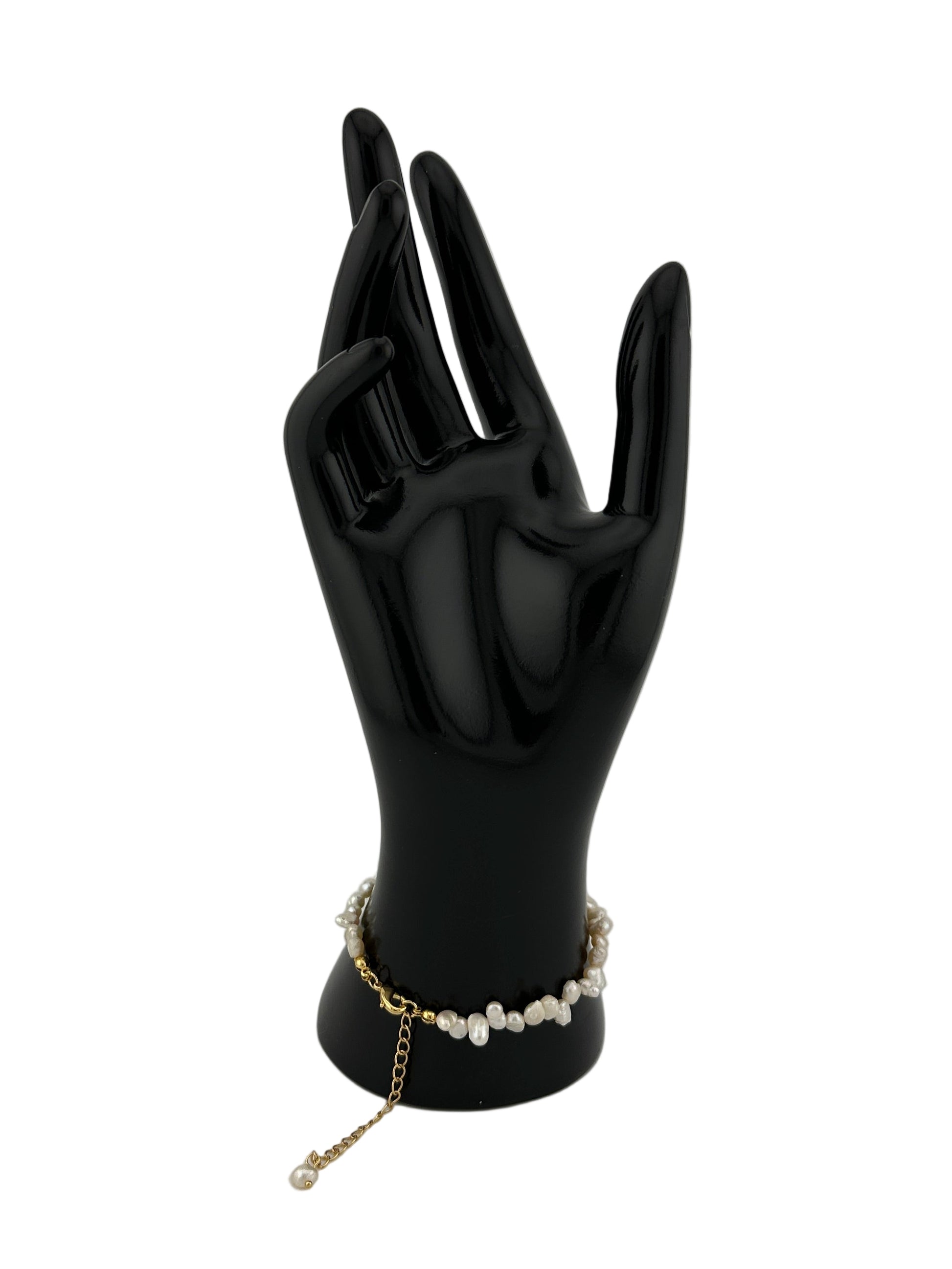 Lustra Petite Baroque Pearl Bracelet — Extender View