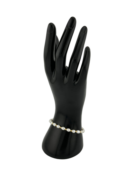 The Lustra Baroque Pearl Station Bracelet