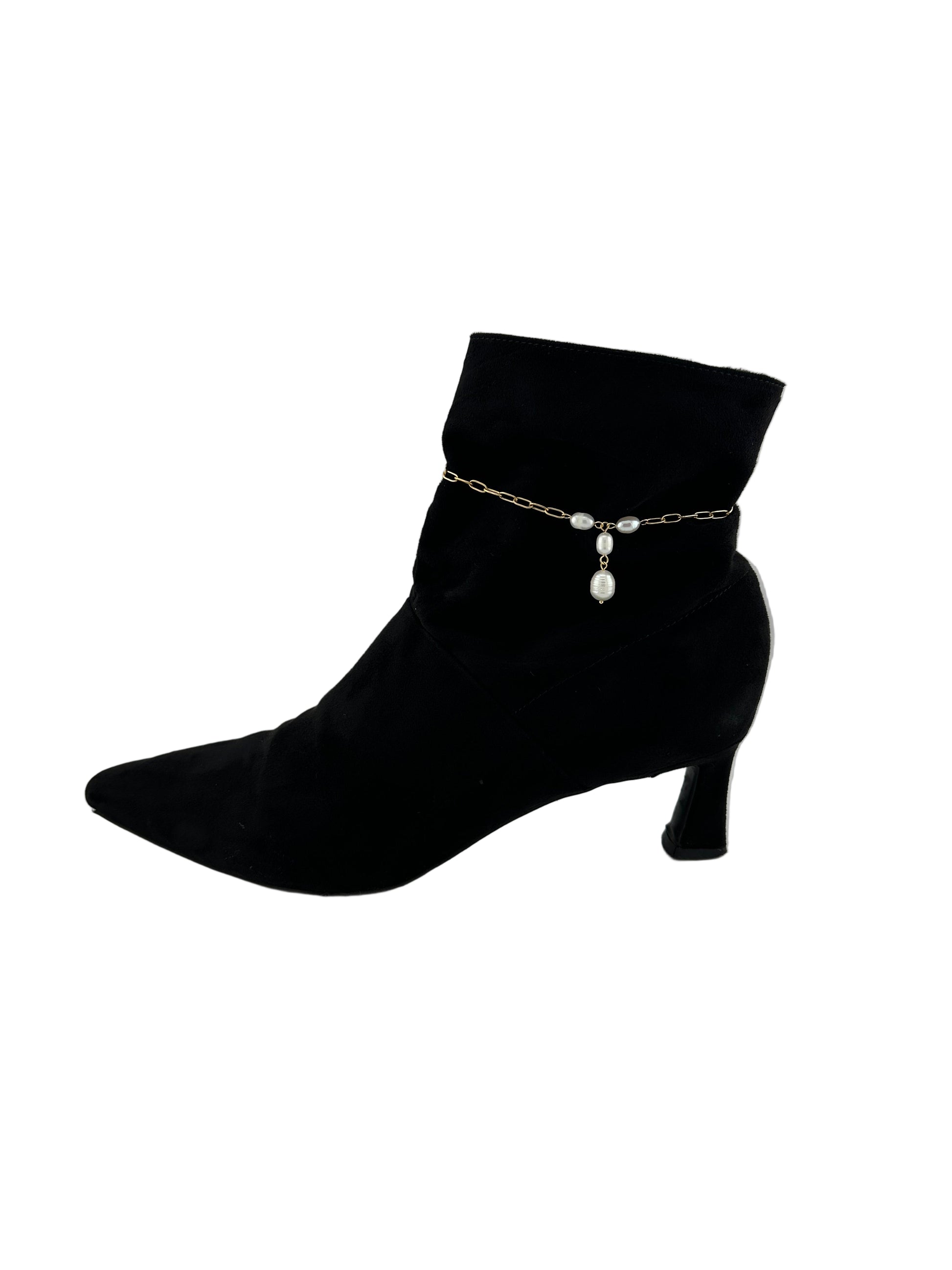 The Lustra Pearl Paperclip Anklet